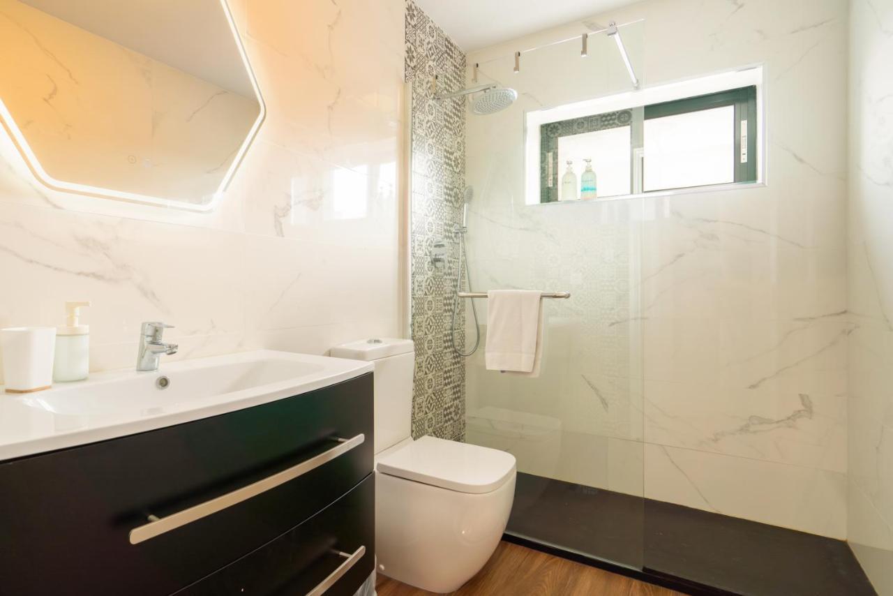 Gaia Terrace Apartamento Qian 2Br Ac L Free Parking Vila Nova de Gaia Kültér fotó